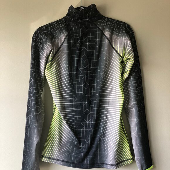 Nike | Pro Black & Yellow 1/2 Zip Pullover - Picture 5 of 6